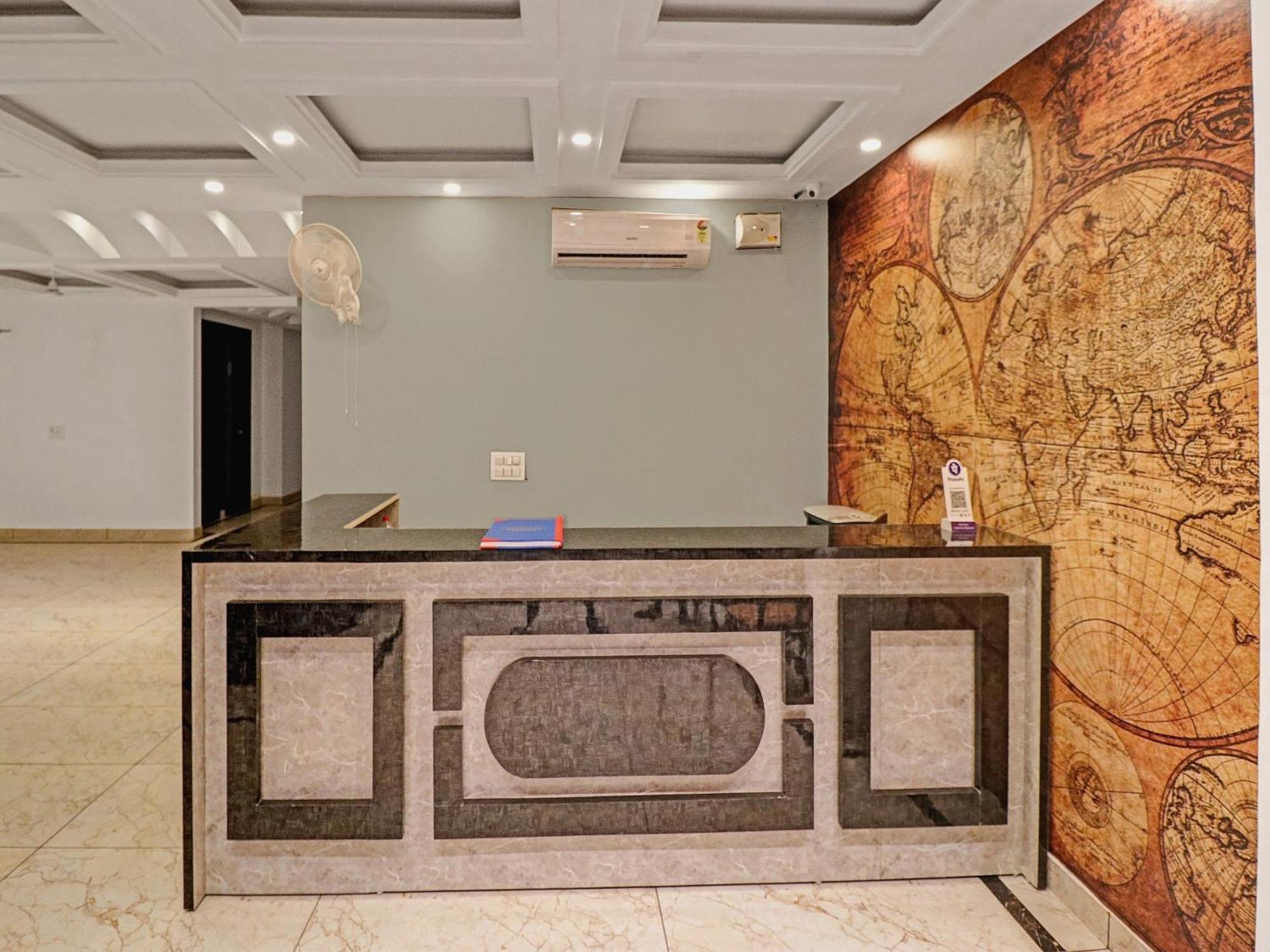 Townhouse Tark Inn New Delhi Exteriör bild