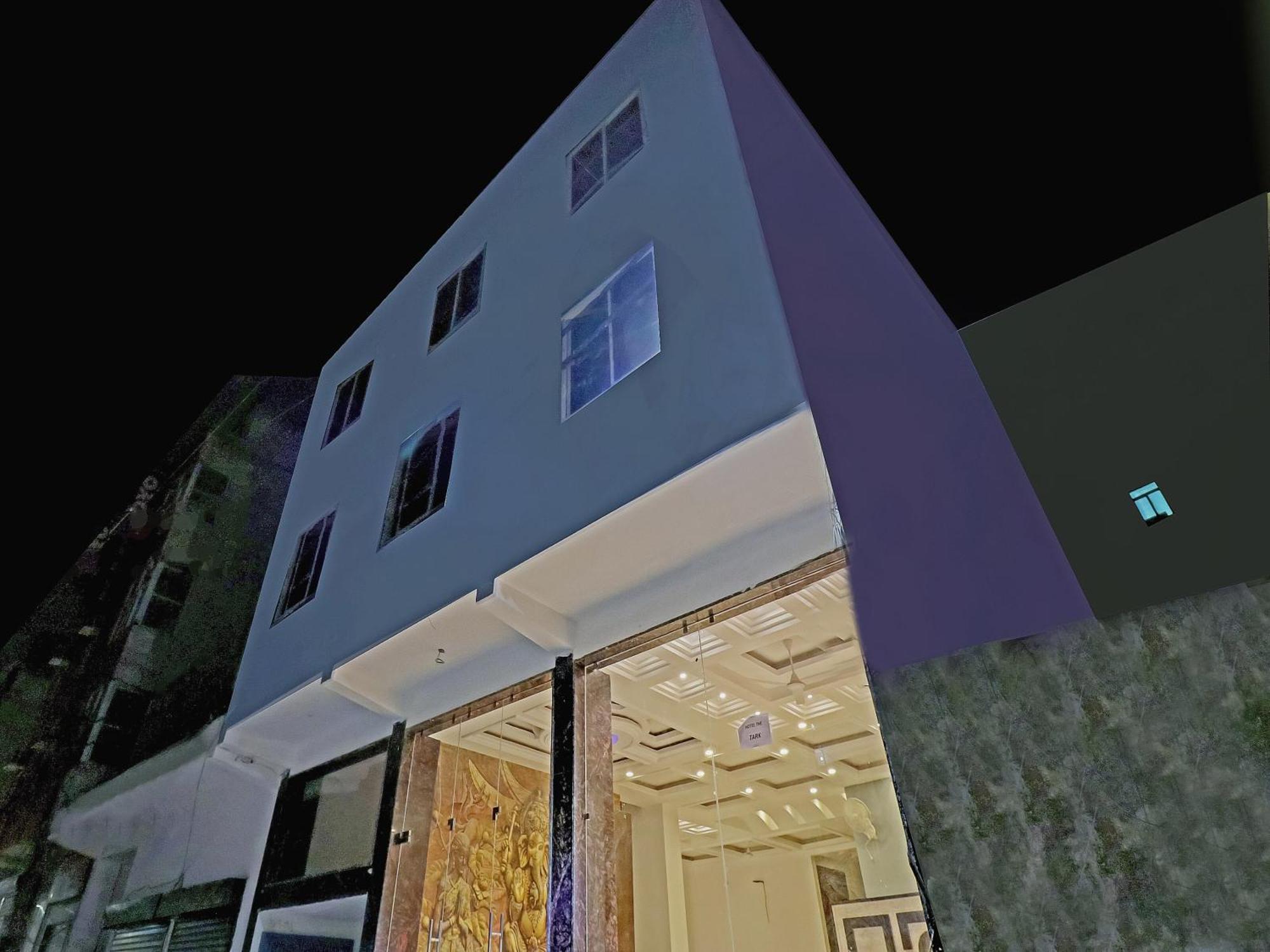 Townhouse Tark Inn New Delhi Exteriör bild